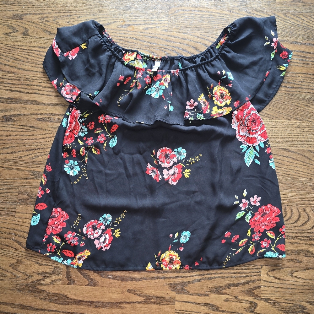 Xhilaration Black Ruffled Asymmetrical Blouse with Bib Collar